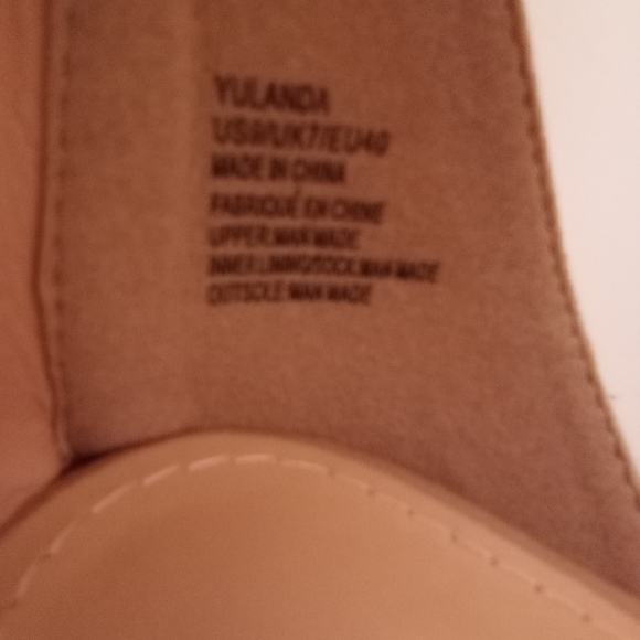 Shoe dazzle Tan Faux Leather Rhinestone Zip Gladiator 4 1/2" Wedge Heels sz 9 - Picture 15 of 16